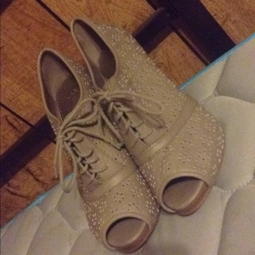Tanish Brown heels
